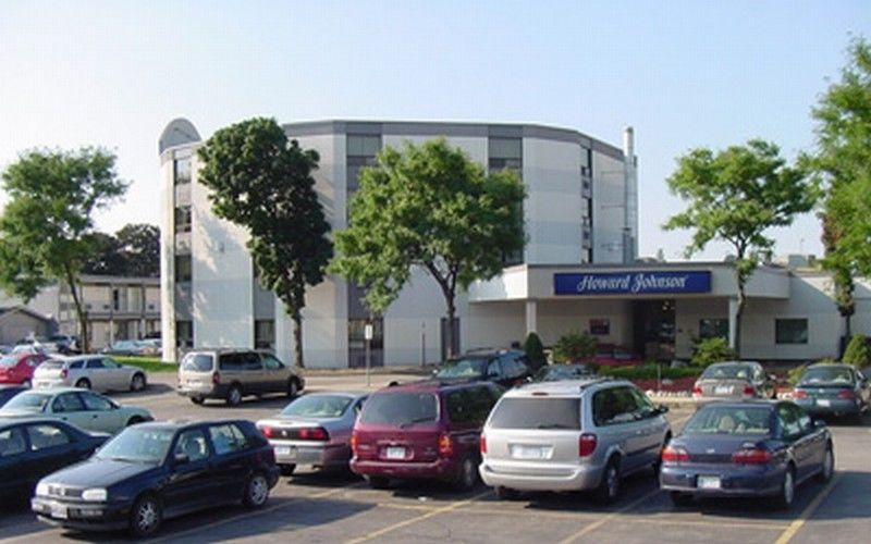 Howard Johnson By Wyndham Kitchener Conestoga Exteriér fotografie